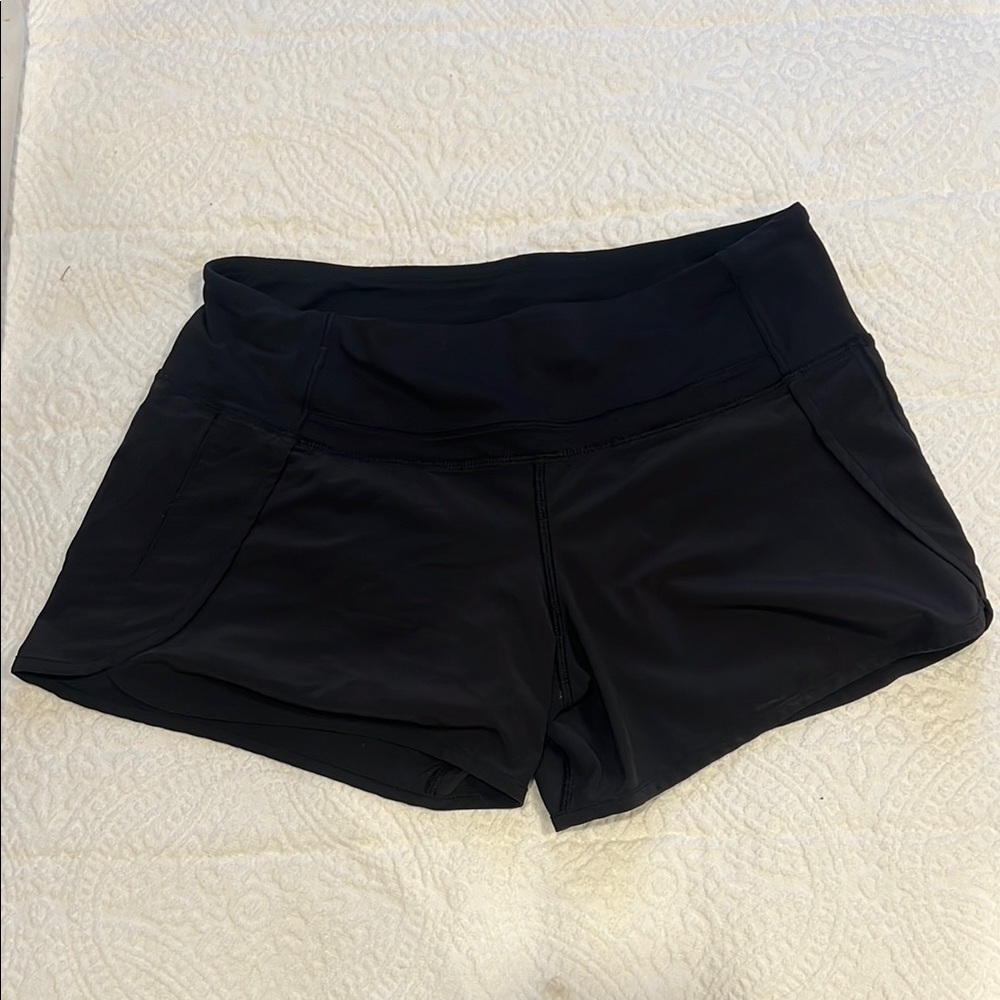 Lululemon black shorts